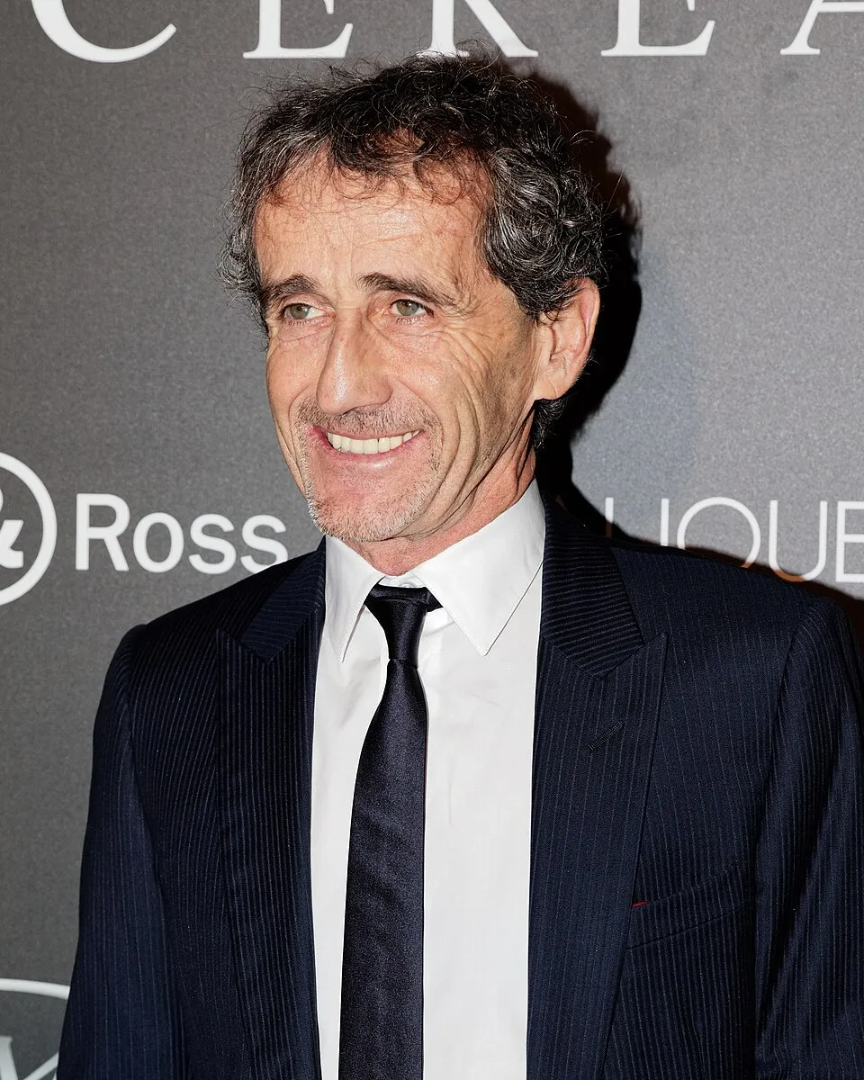 Alain Prost celebre sa carriere de legende en Formule 1 et ses quatre titres mondiaux