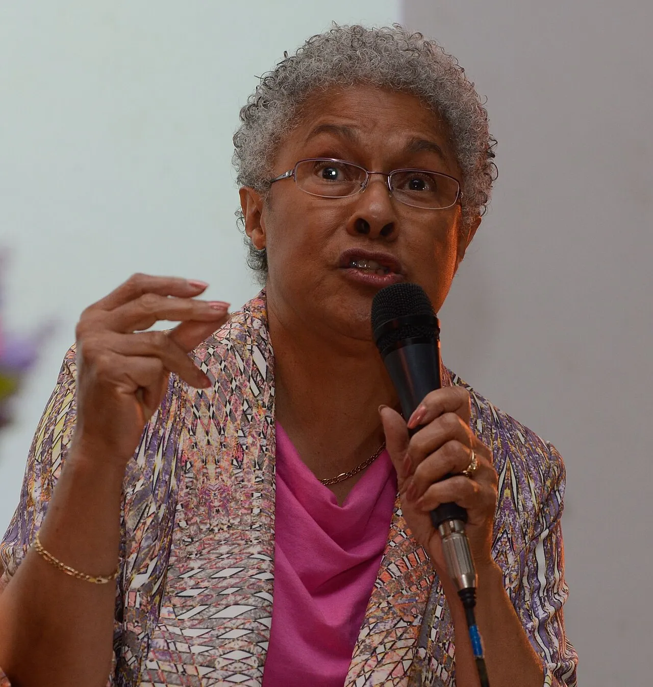 La sociologue américaine Patricia Hill Collins est une figure incontournable des études sur l'intersectionnalité