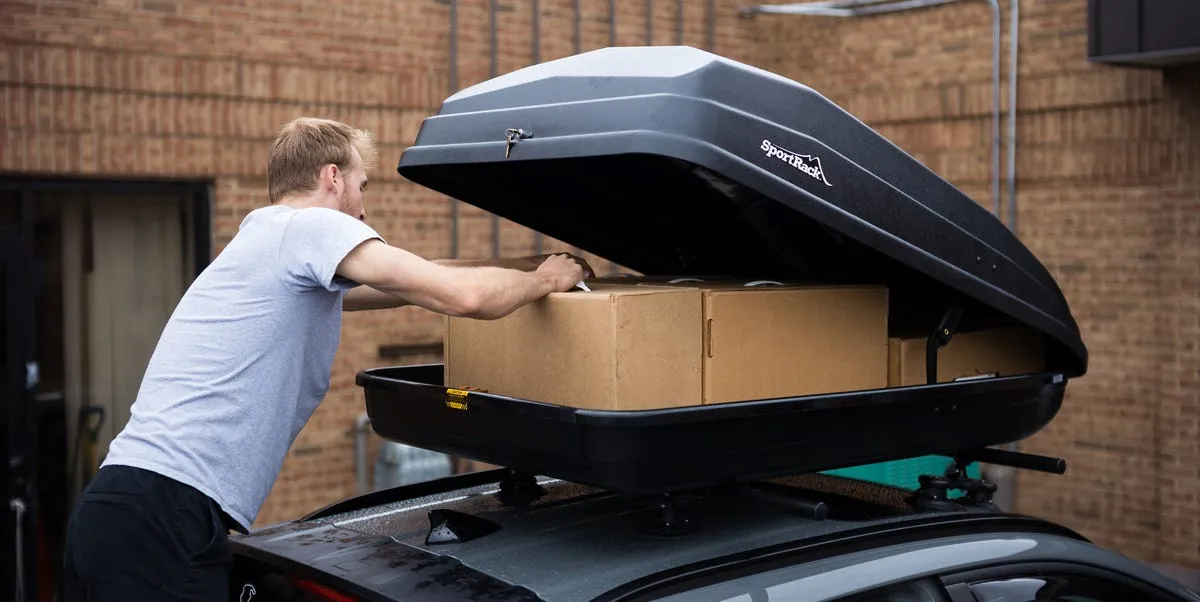 Comparatif des meilleurs coffres de toit et sacs de transport testés par notre rédaction automobile