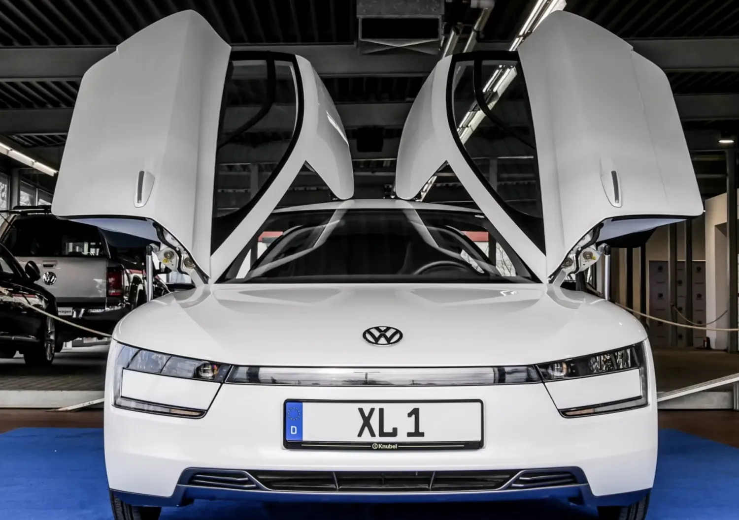 Une Volkswagen XL1 extrêmement rare affichant 71 kilomètres est proposée à la vente
