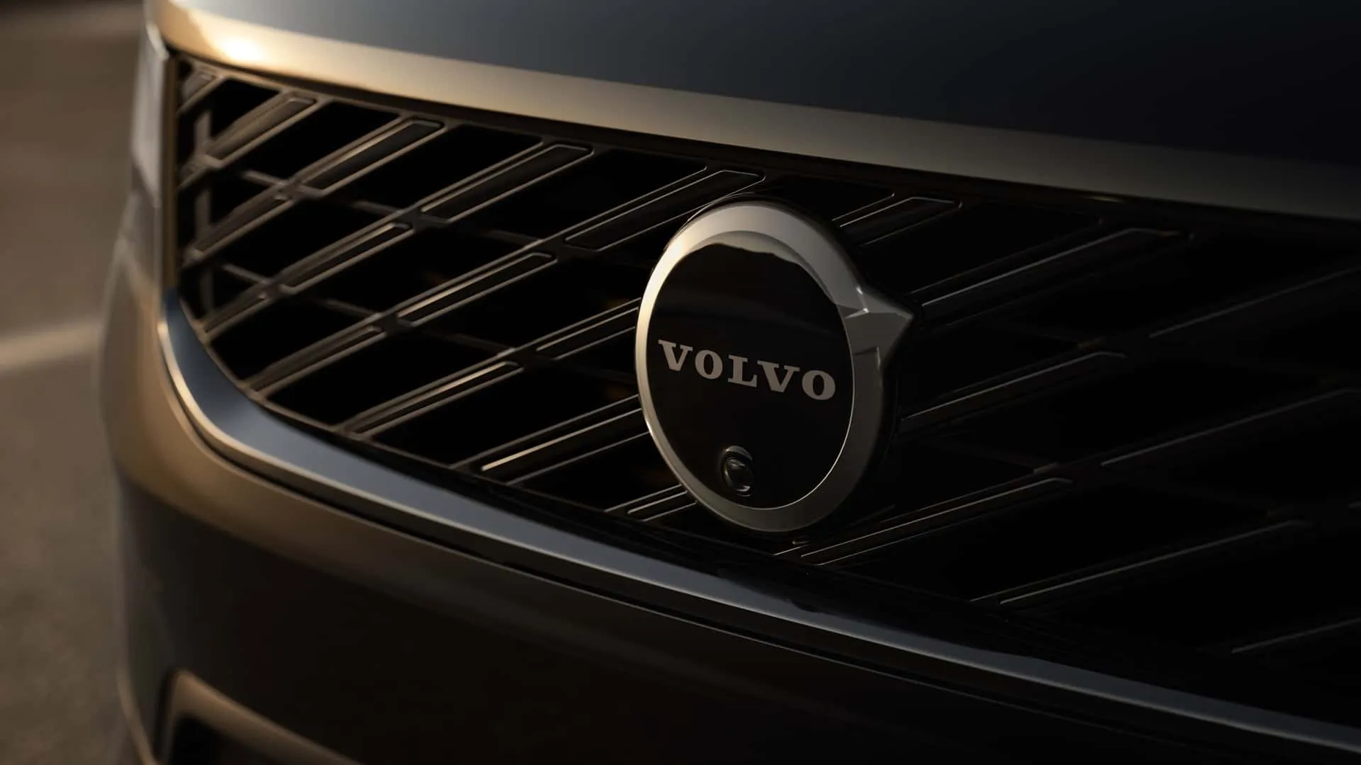 Volvo dévoile une vaste offensive produit avec treize nouveaux modèles électriques et hybrides prévus pour 2030