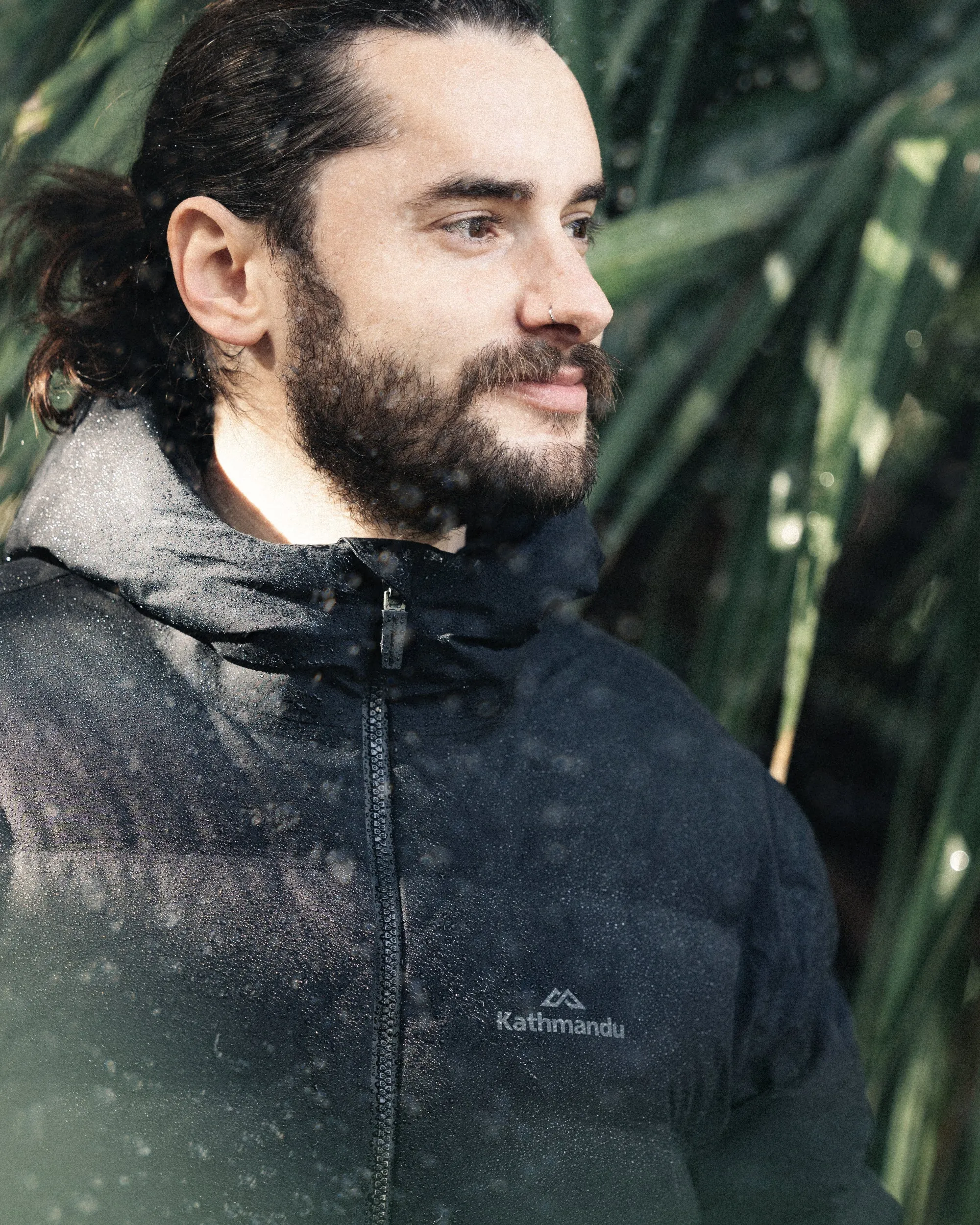 Jaket Down Pria Kathmandu Epiq Waterproof Hitam