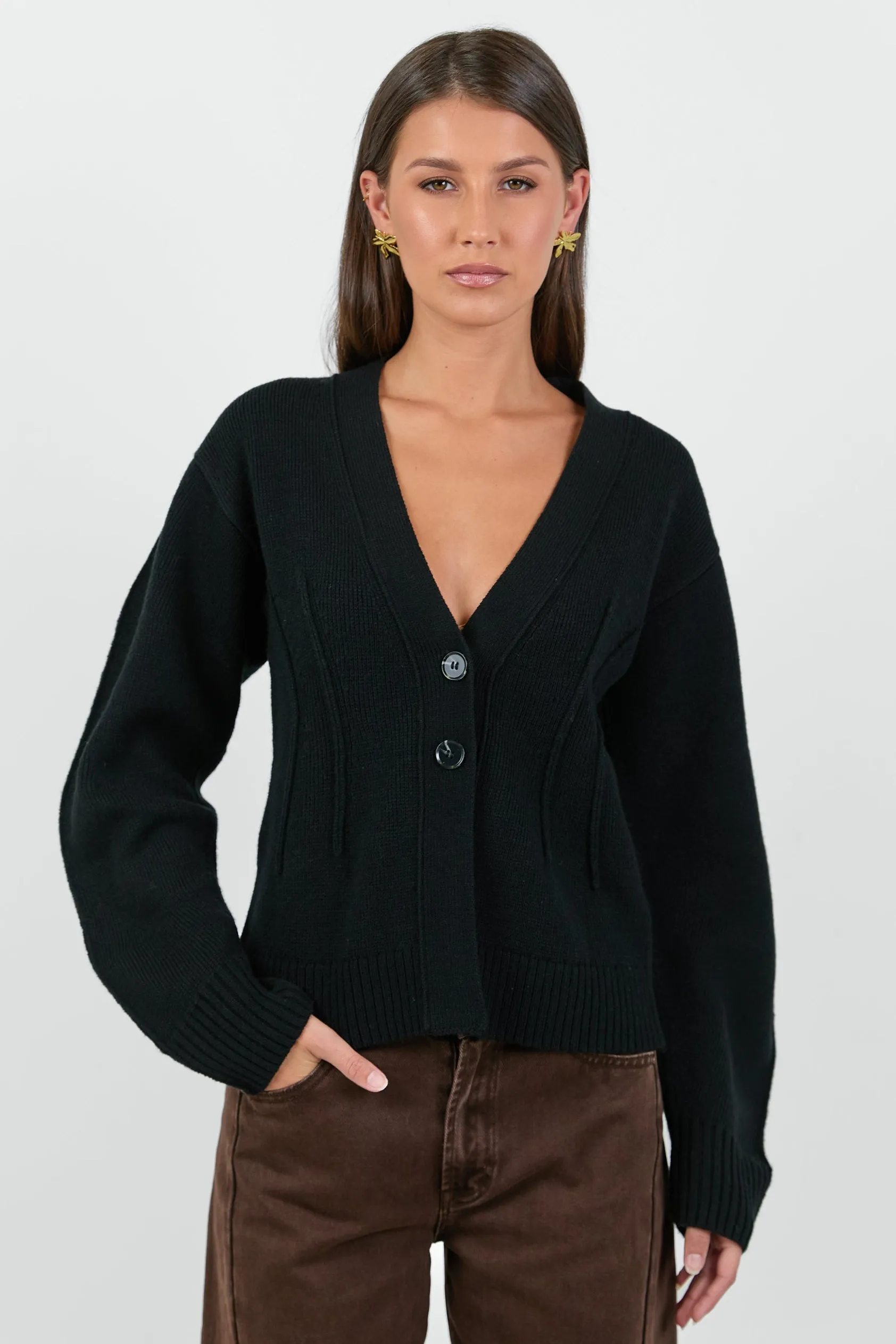Panduan memilih dan memadukan cardigan rajut elegan untuk gaya kasual